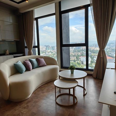 كوالالمبور Expressionz Designer Suites Host By Aurora Premium Stay المظهر الخارجي الصورة